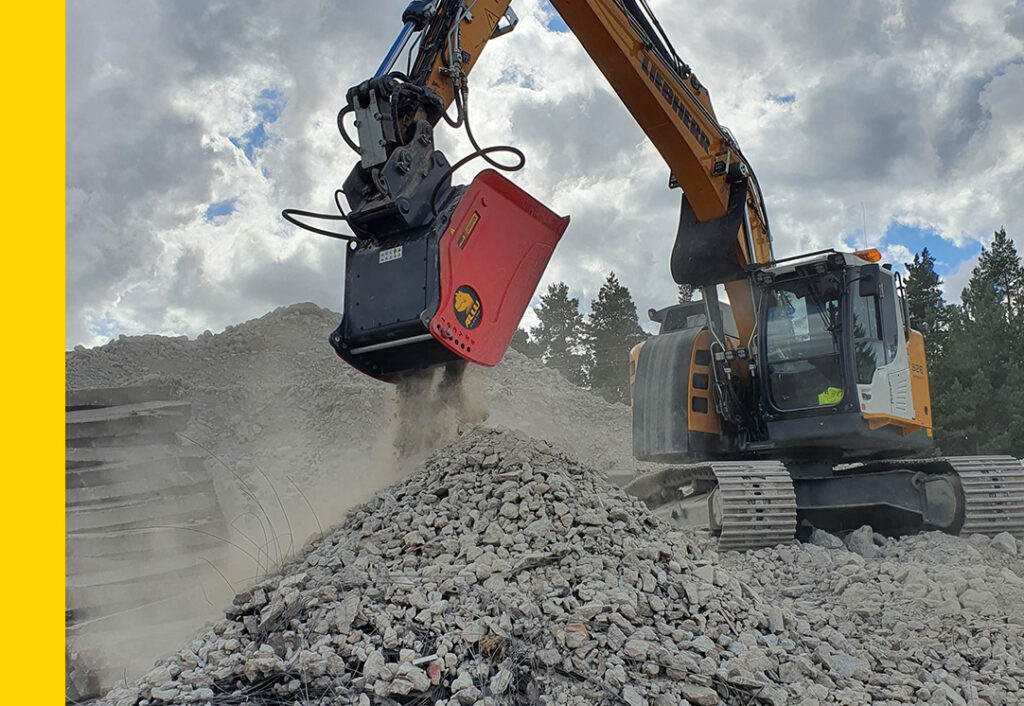 ALLU-Crusher-bucket-for-construction-and-demolition-1